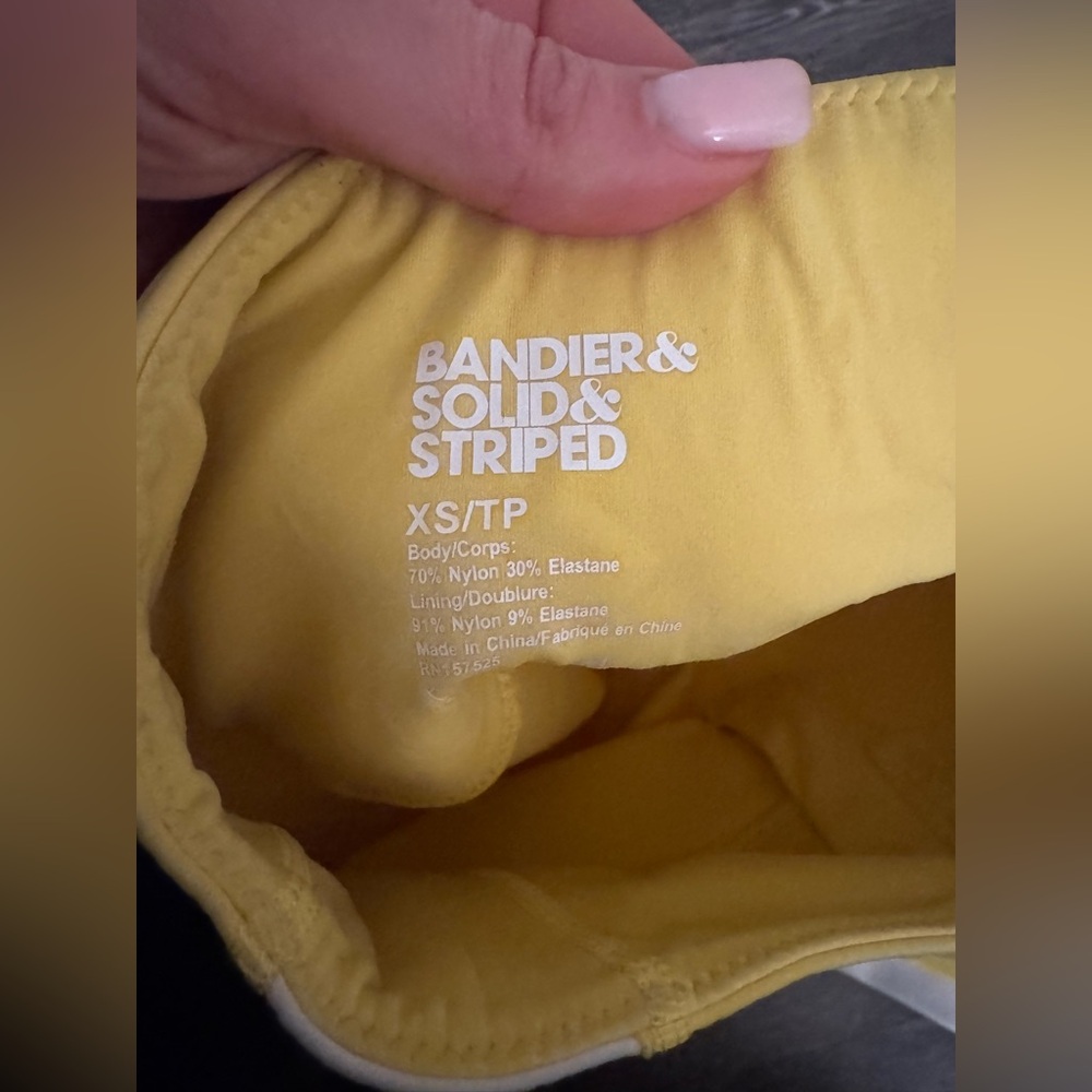 Solid & Striped Workout Set - image 5